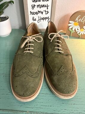 Men's Olive Suede Wingtip Oxfords - Lace-Up Derby